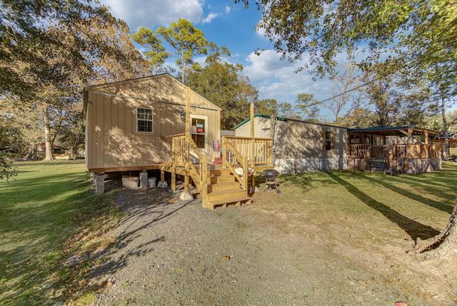 188 County Road 429, Dayton, TX 77535