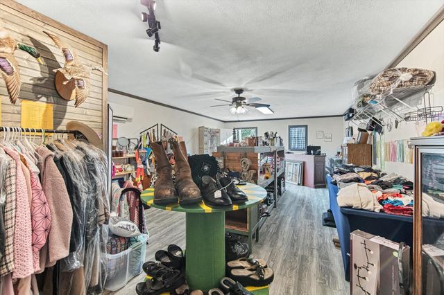 188 County Road 429, Dayton, TX 77535