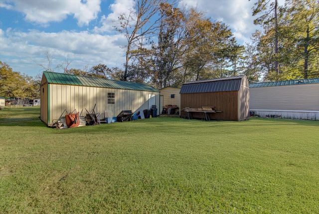 188 County Road 429, Dayton, TX 77535