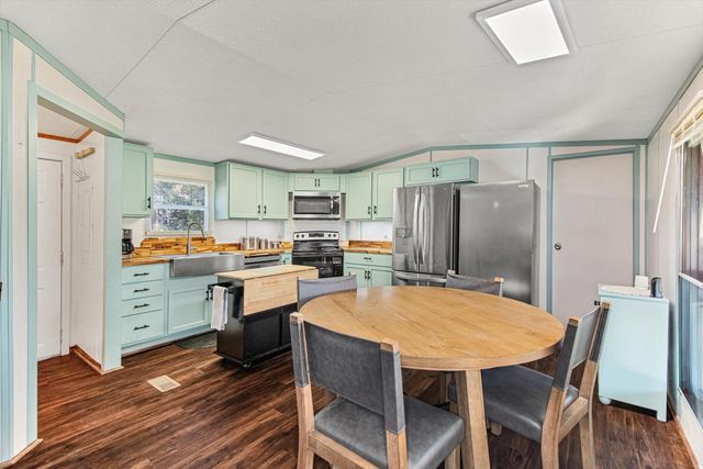 188 County Road 429, Dayton, TX 77535