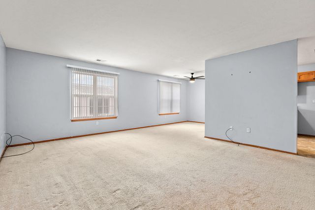 8214 Lincoln Circle C, Merrillville, IN 46410