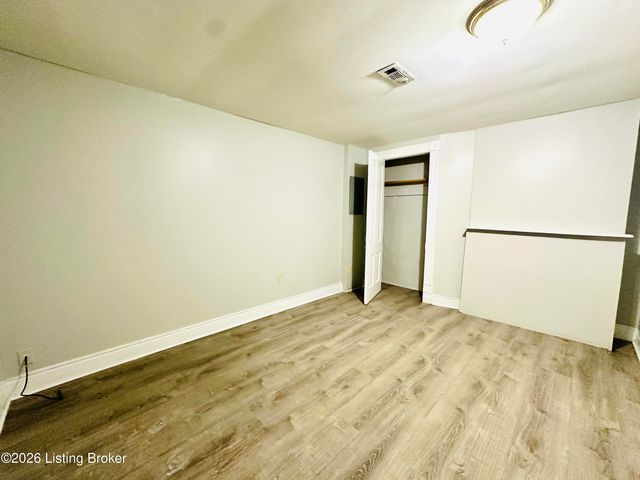 1528 Wilson Ave, Louisville, KY 40210