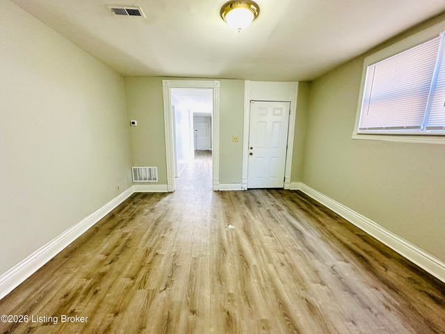 1528 Wilson Ave, Louisville, KY 40210