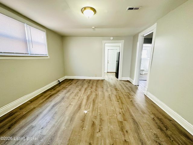 1528 Wilson Ave, Louisville, KY 40210