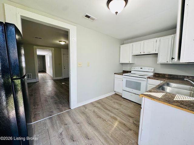 1528 Wilson Ave, Louisville, KY 40210