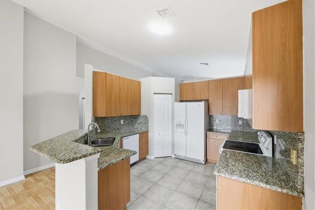 6217 Spring Lake Terrace, Fort Pierce, FL 34951