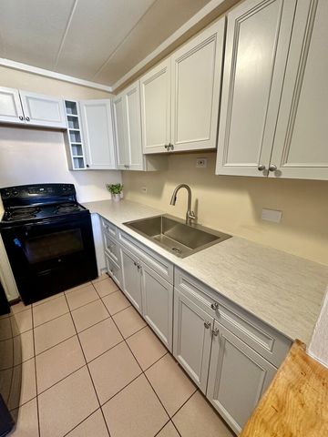 6161 N HOYNE Avenue 514, Chicago, IL 60659