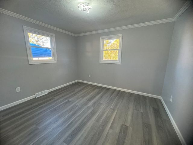 7 Michigan Avenue, Warwick, RI 02888