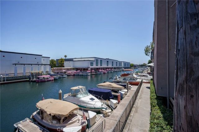 5116 Marina Pacifica North, Long Beach, CA 90803