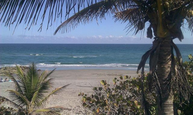 17396 Boca Club Boulevard 104, Boca Raton, FL 33487