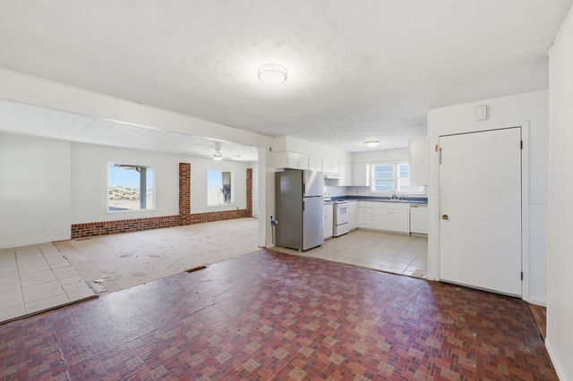 30 Halls Lane, Stanton, KY 40380