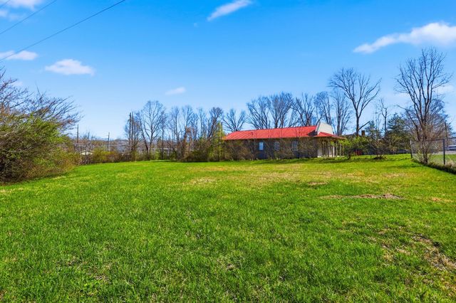 30 Halls Lane, Stanton, KY 40380