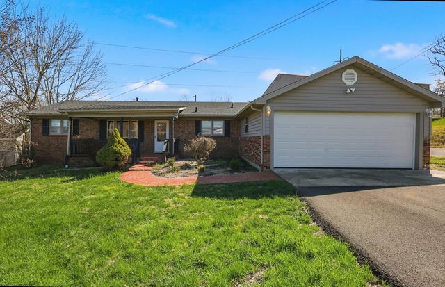 30 Halls Lane, Stanton, KY 40380