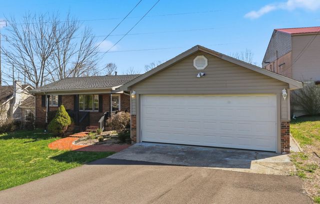 30 Halls Lane, Stanton, KY 40380
