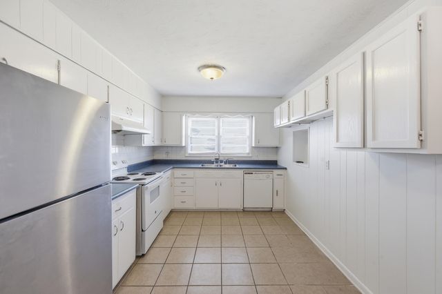 30 Halls Lane, Stanton, KY 40380