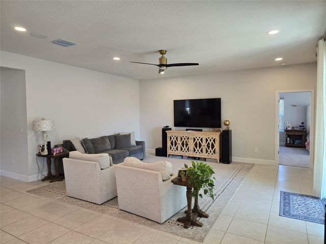 19206 Rolling Acres Road, Loxahatchee, FL 33470