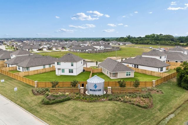 3105 Waxwing Drive, Brookshire, TX 77423