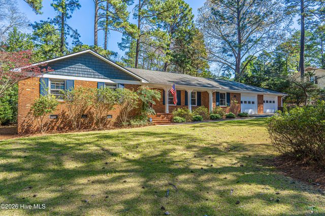 204 Haldane Drive, Southern Pines, NC 28387