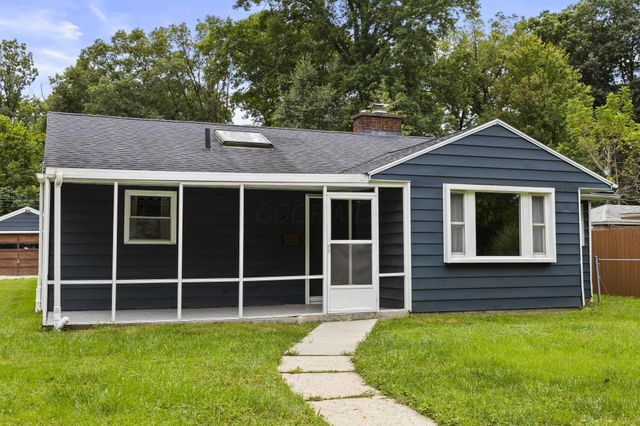 715 E Cooke Road, Columbus, OH 43214