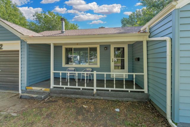 822 S Edgemoor St, Wichita, KS 67218