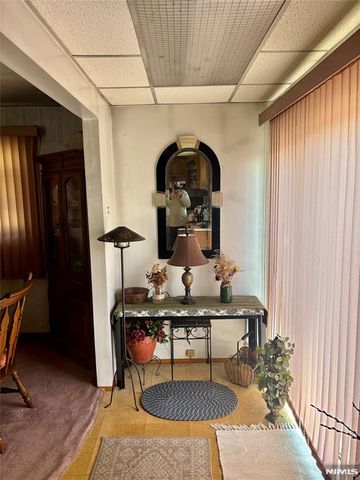 528 Terrace Avenue, Hasbrouck Heights, NJ 07604