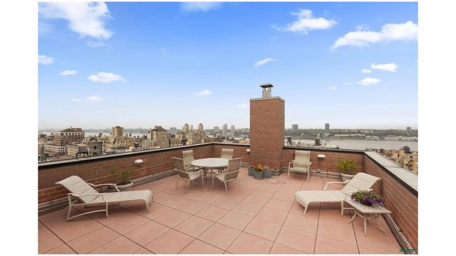 250 W 90TH Street 10BC, New York City, NY 10024