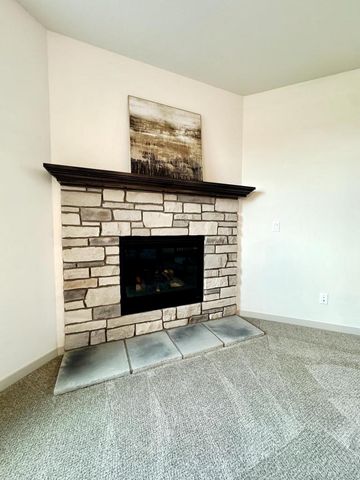 S54W25487 Pebble Brook COURT, Waukesha, WI 53189