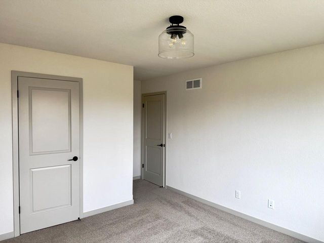 S54W25487 Pebble Brook COURT, Waukesha, WI 53189