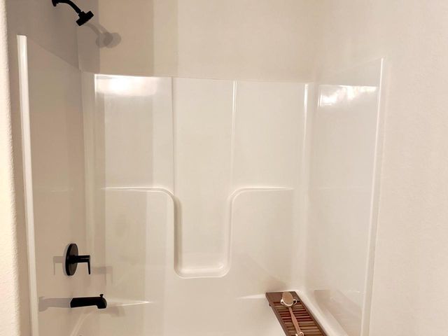 S54W25487 Pebble Brook COURT, Waukesha, WI 53189