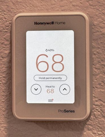 S54W25487 Pebble Brook COURT, Waukesha, WI 53189