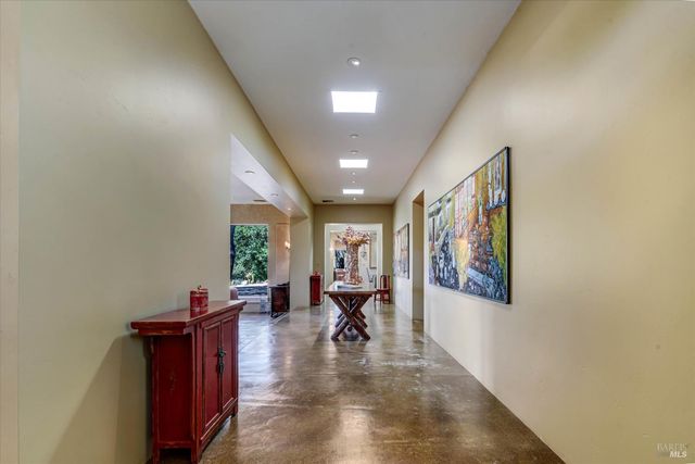 5975 Silverado Trl, Napa, CA 94558