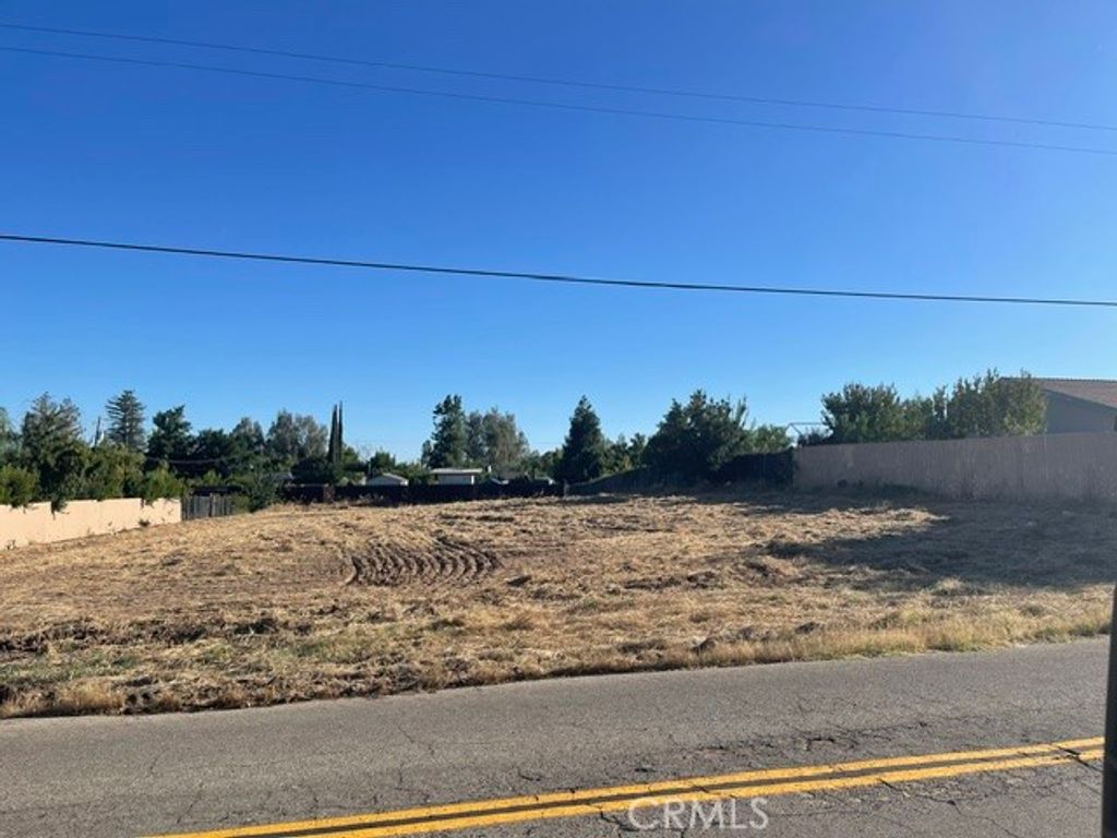 Image 1 of property listing at 0 Avenue 18, Madera, CA 93638