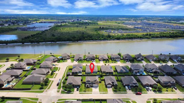 3705 Banbury Lane, Pearland, TX 77584