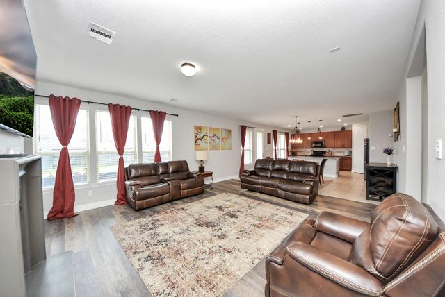 3705 Banbury Lane, Pearland, TX 77584