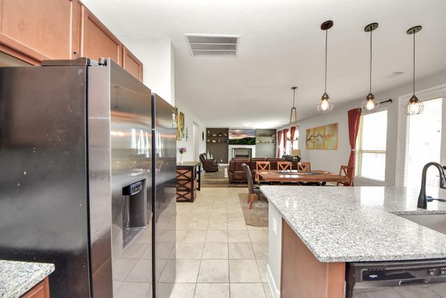 3705 Banbury Lane, Pearland, TX 77584