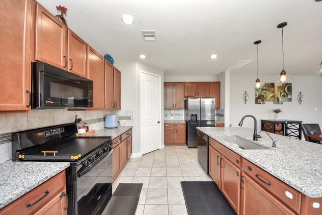 3705 Banbury Lane, Pearland, TX 77584