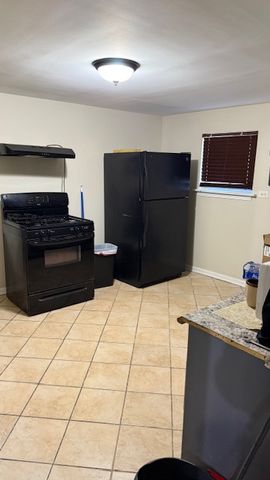 1207 N 20th Avenue, Melrose Park, IL 60160