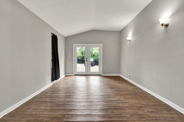 6568 Barnie Fay Lane, Chattanooga, TN 37421