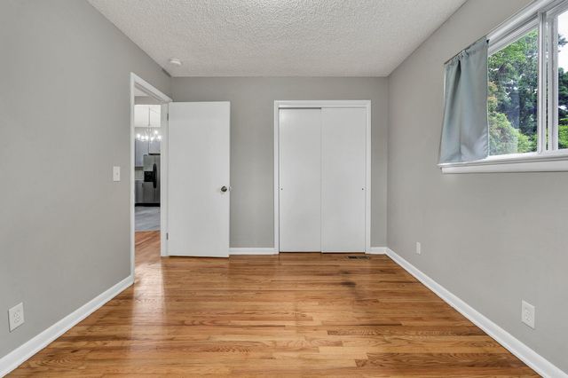6568 Barnie Fay Lane, Chattanooga, TN 37421