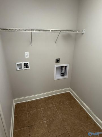 442 Wade Road SE, Huntsville, AL 35763