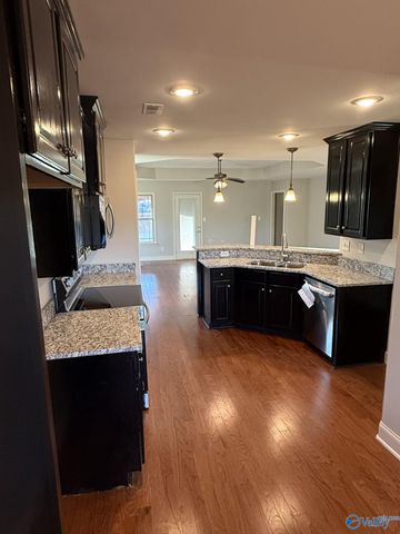 442 Wade Road SE, Huntsville, AL 35763