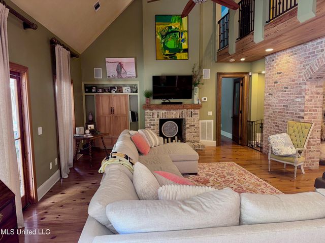 236 Sawbridge Drive, Ridgeland, MS 39157