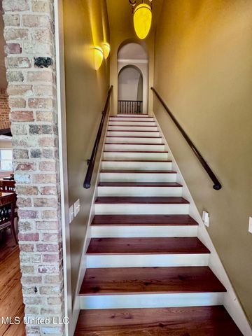 236 Sawbridge Drive, Ridgeland, MS 39157