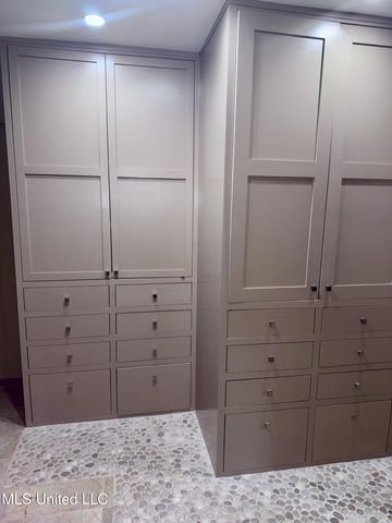 236 Sawbridge Drive, Ridgeland, MS 39157