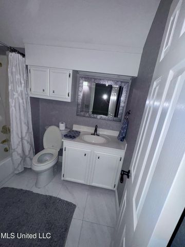 236 Sawbridge Drive, Ridgeland, MS 39157