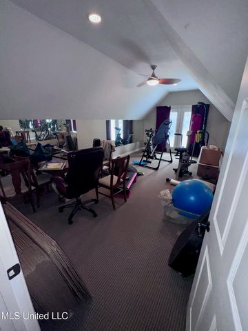 236 Sawbridge Drive, Ridgeland, MS 39157