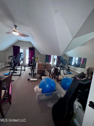 236 Sawbridge Drive, Ridgeland, MS 39157