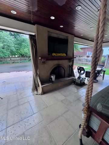 236 Sawbridge Drive, Ridgeland, MS 39157