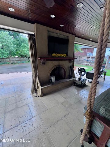 236 Sawbridge Drive, Ridgeland, MS 39157