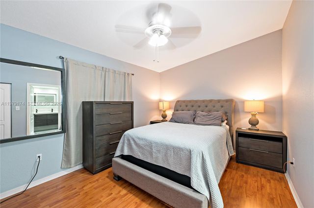 9046 NW 121st Ter 90, Hialeah Gardens, FL 33018